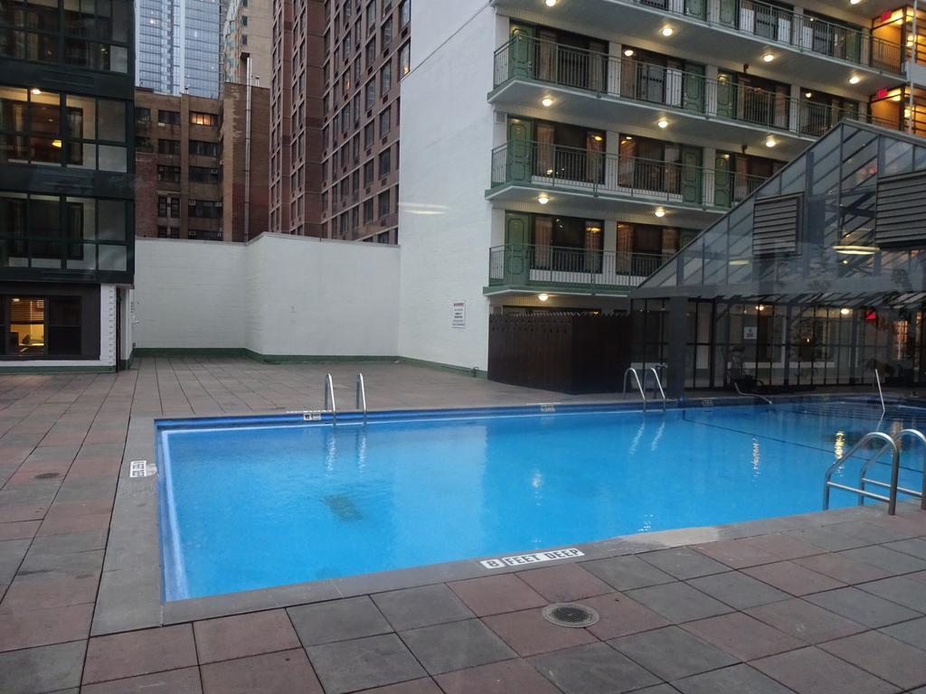 Travel - Midtown Manhattan