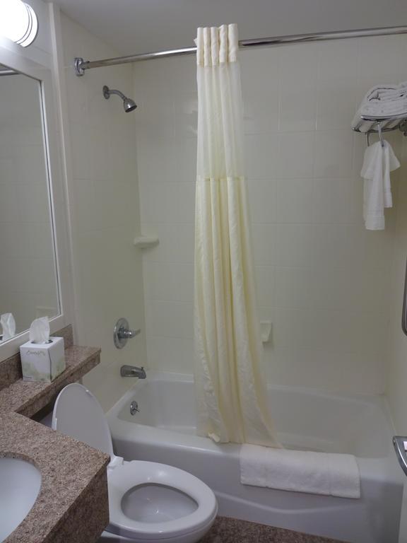 Lexington Hotel 2*