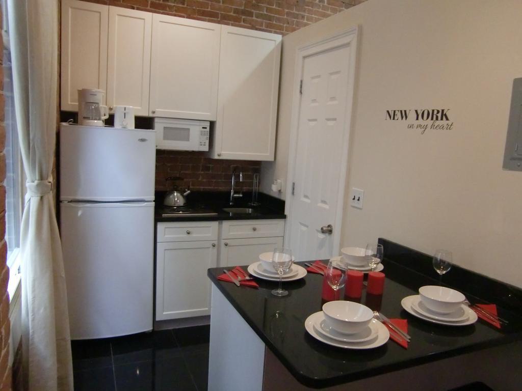 Midtown Manhattan Apartment New York