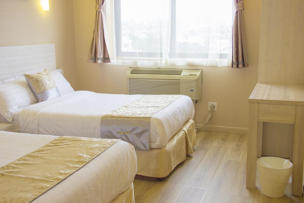 Phoenix Brooklyn Sunset Park (adults Only) Hotel New York