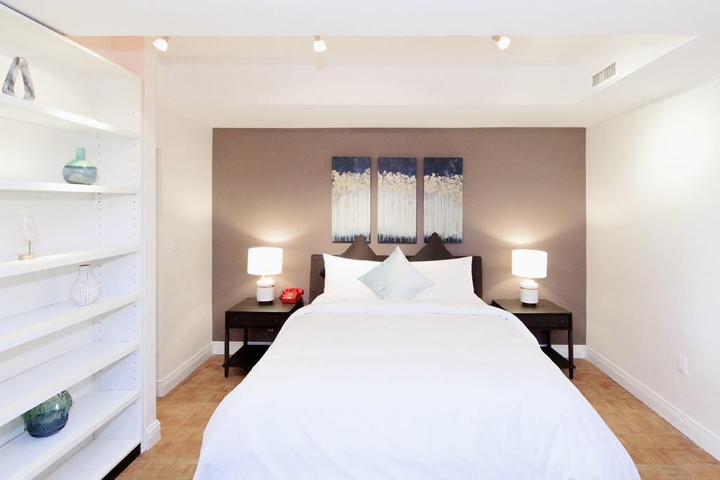 Chelsea Pines 3*