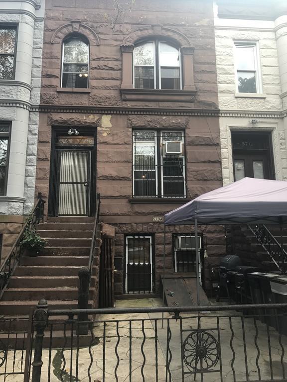 Macon Modern Brownstone New York