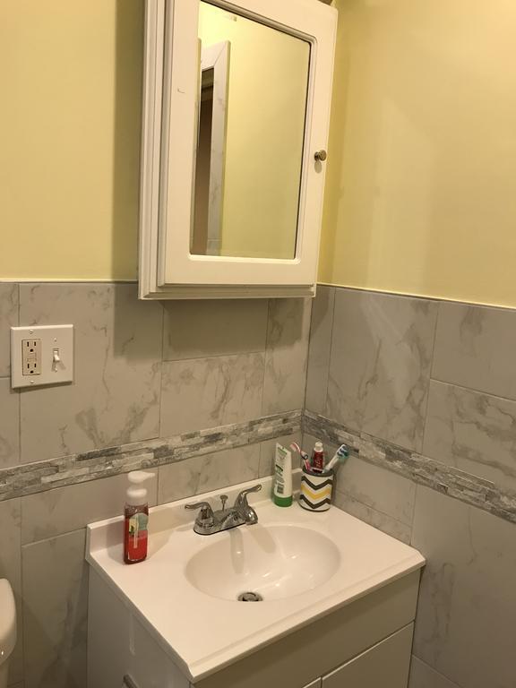 Apartment Macon Modern Brownstone