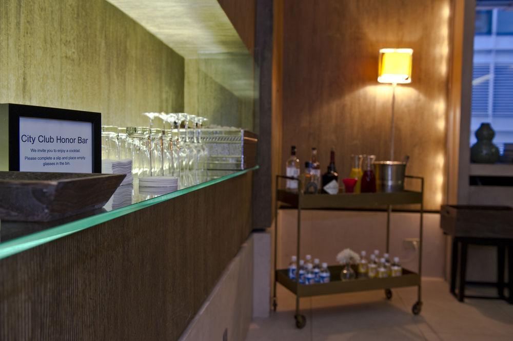 Club 4*