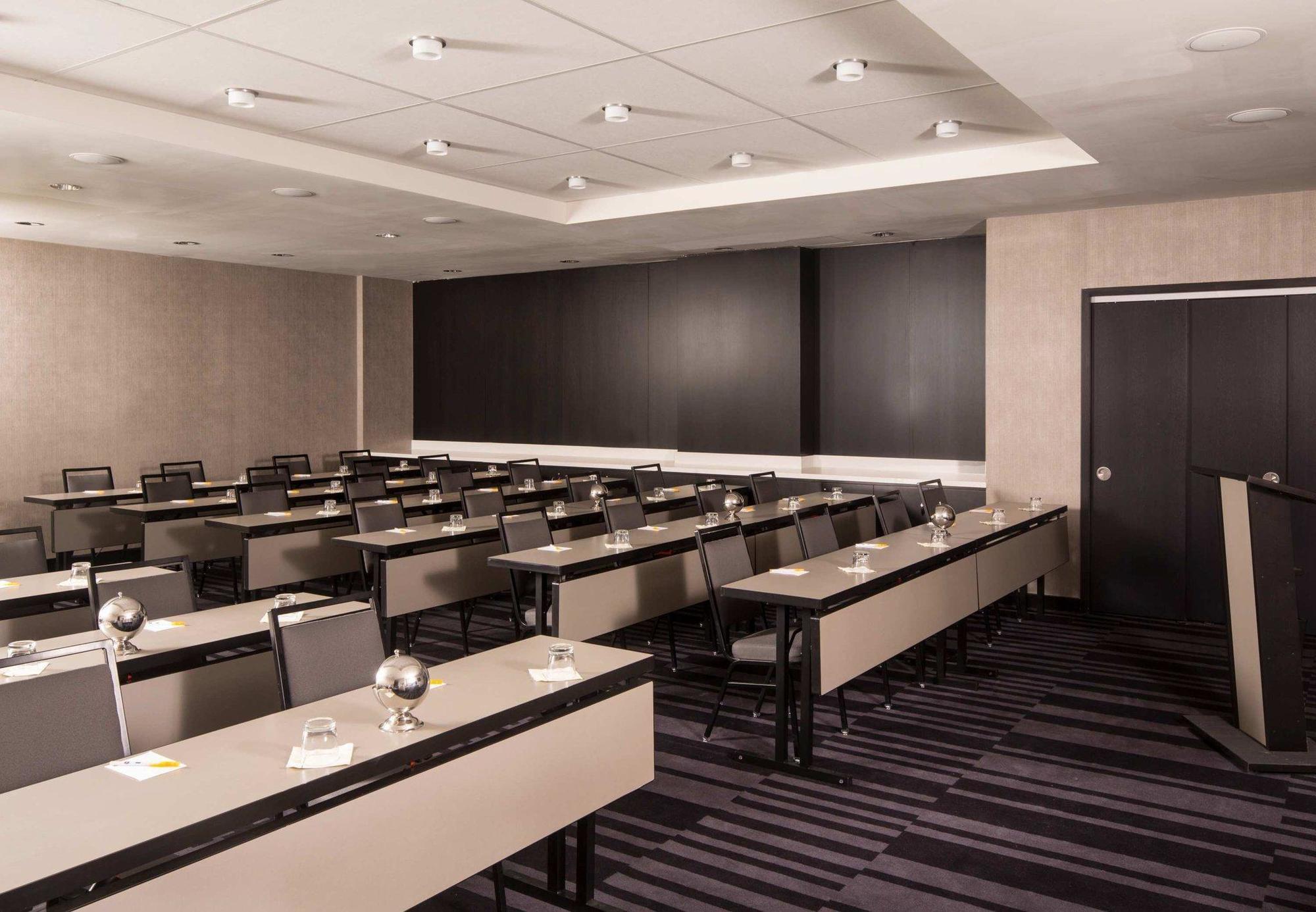Hotel Courtyard By Marriott Manhattan/central Park New York