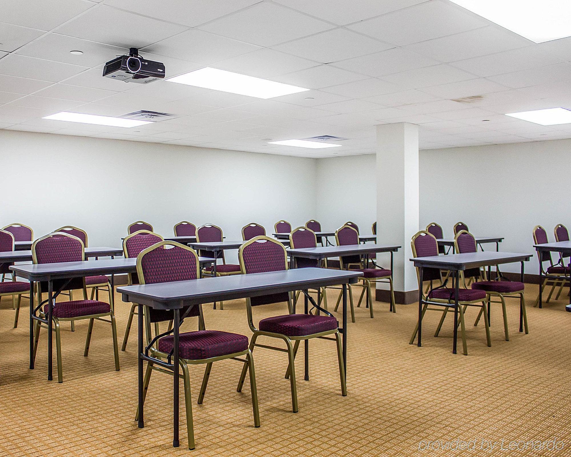 Hotel Days By Wyndham Brooklyn Borough Park 3*