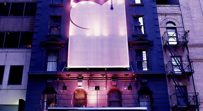 Night By Sb At Times Square Hotel 4*