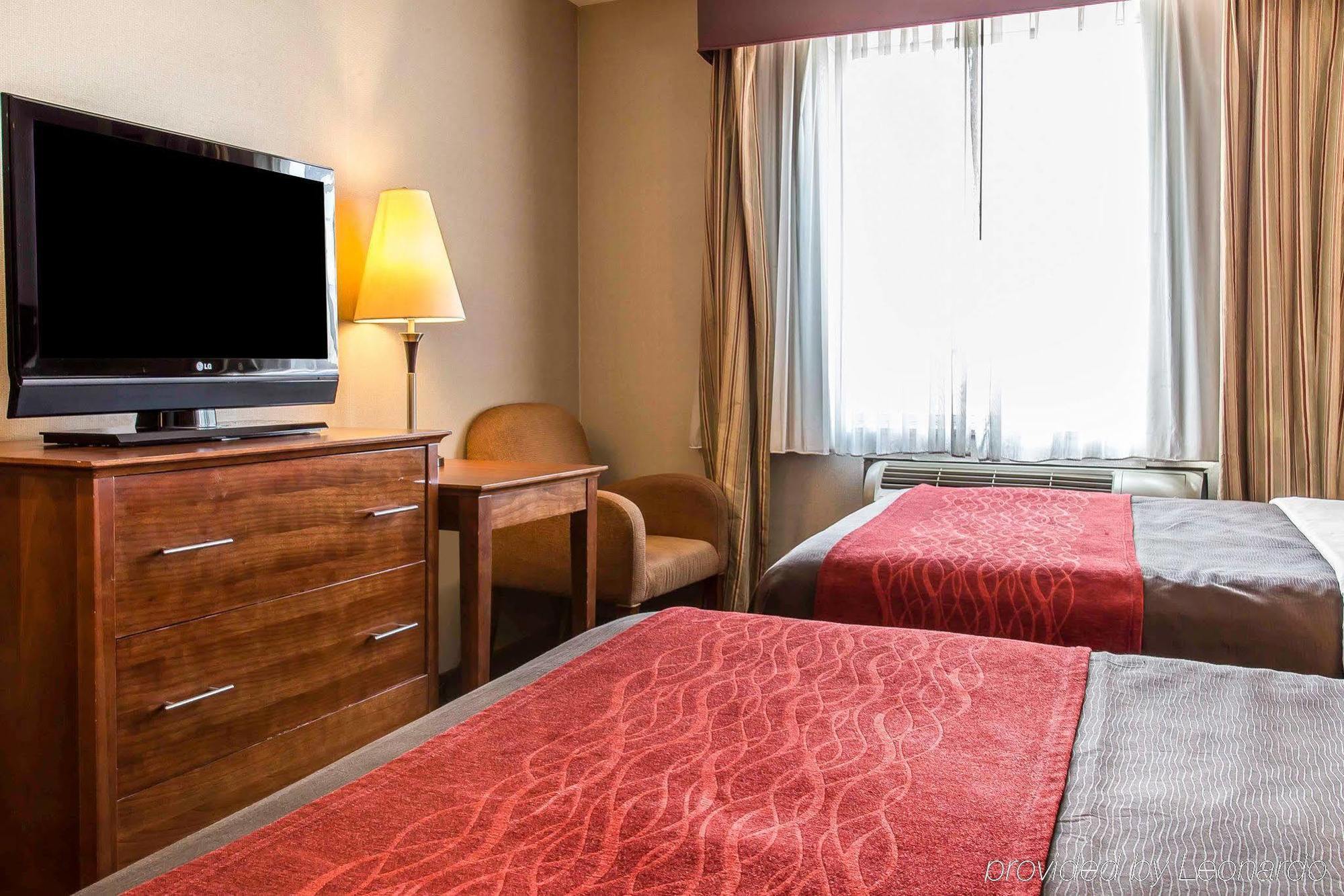 Avion Near Lga Airport, Ascend Collection New York