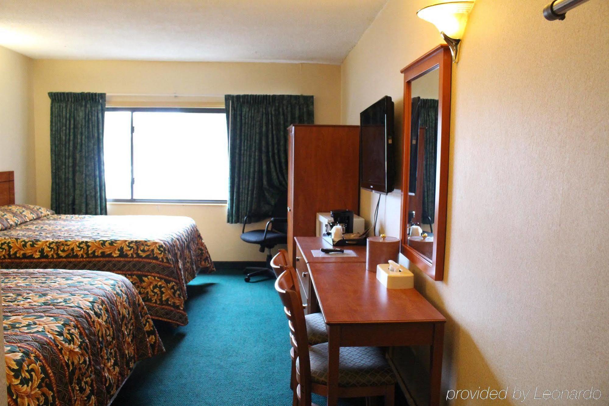Jfk Hotel