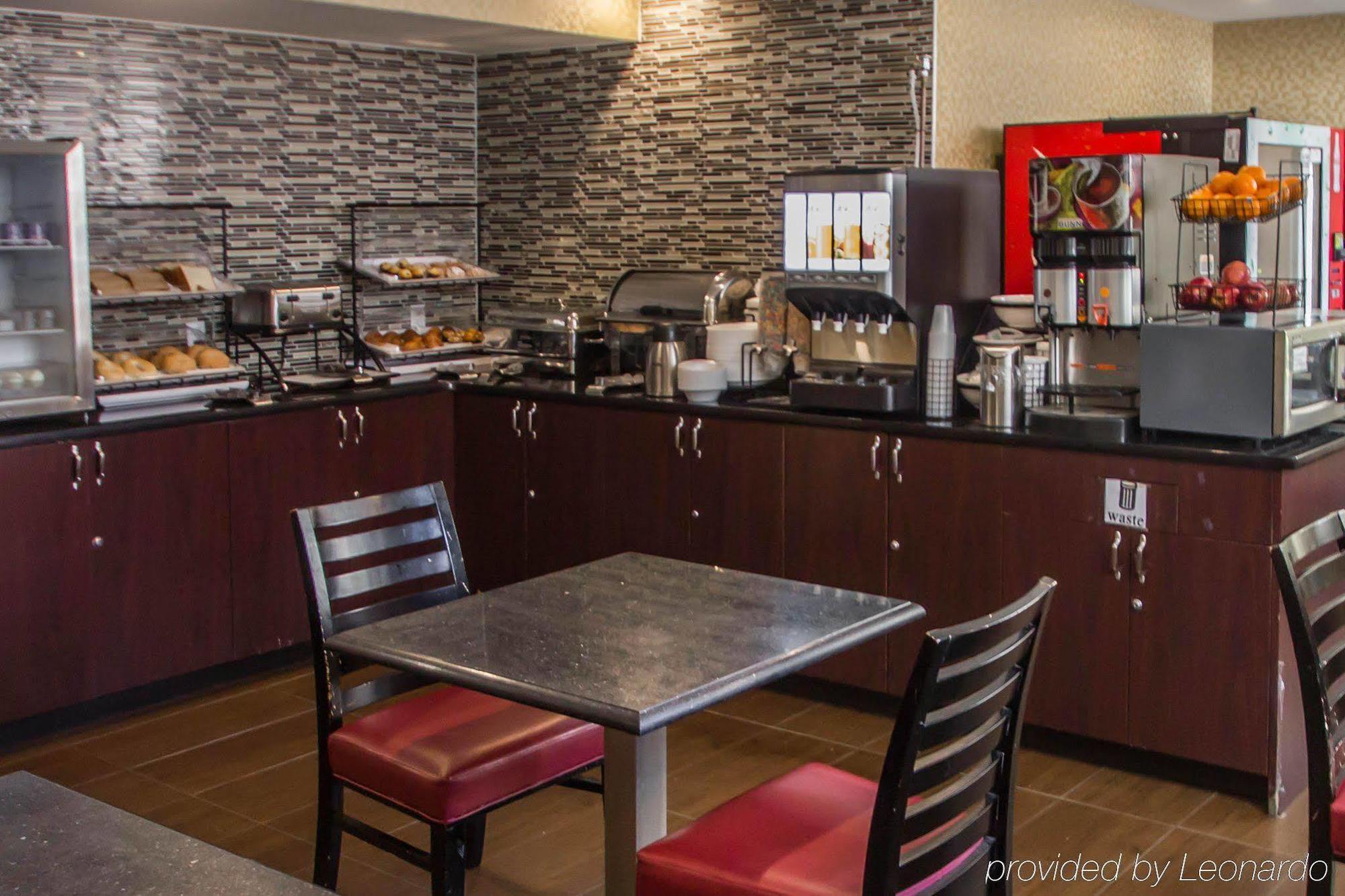Inn Rodeway Bronx Zoo 2*