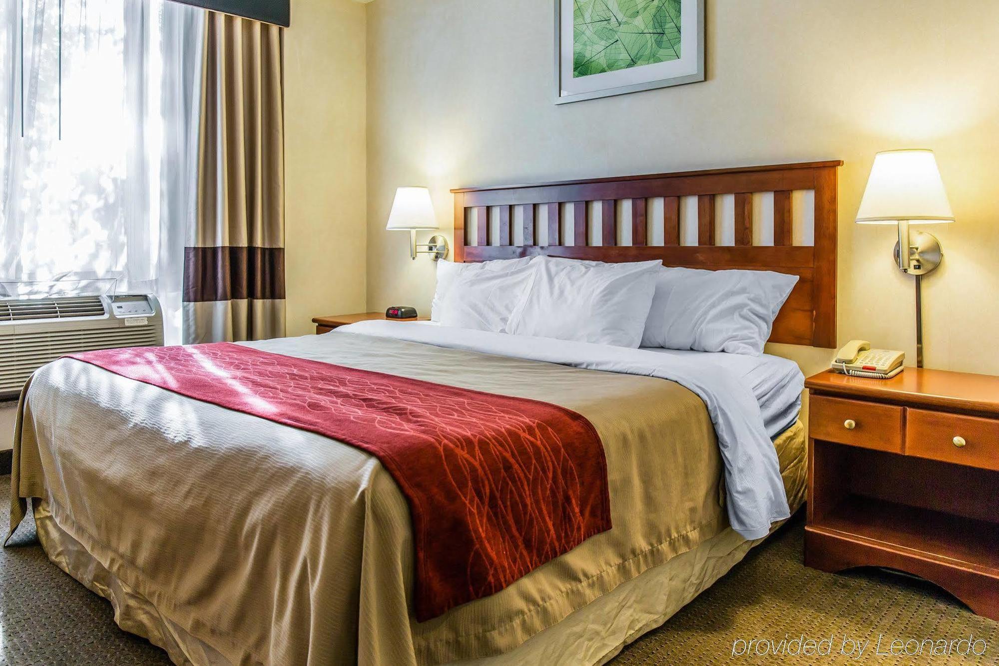 Red Lion & Long Island City 3*