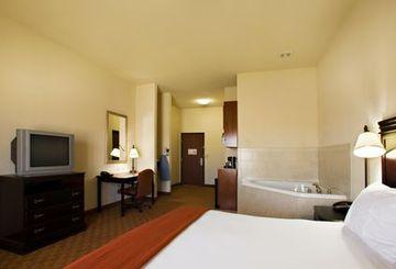 Holiday Express Staten Island West Hotel New York