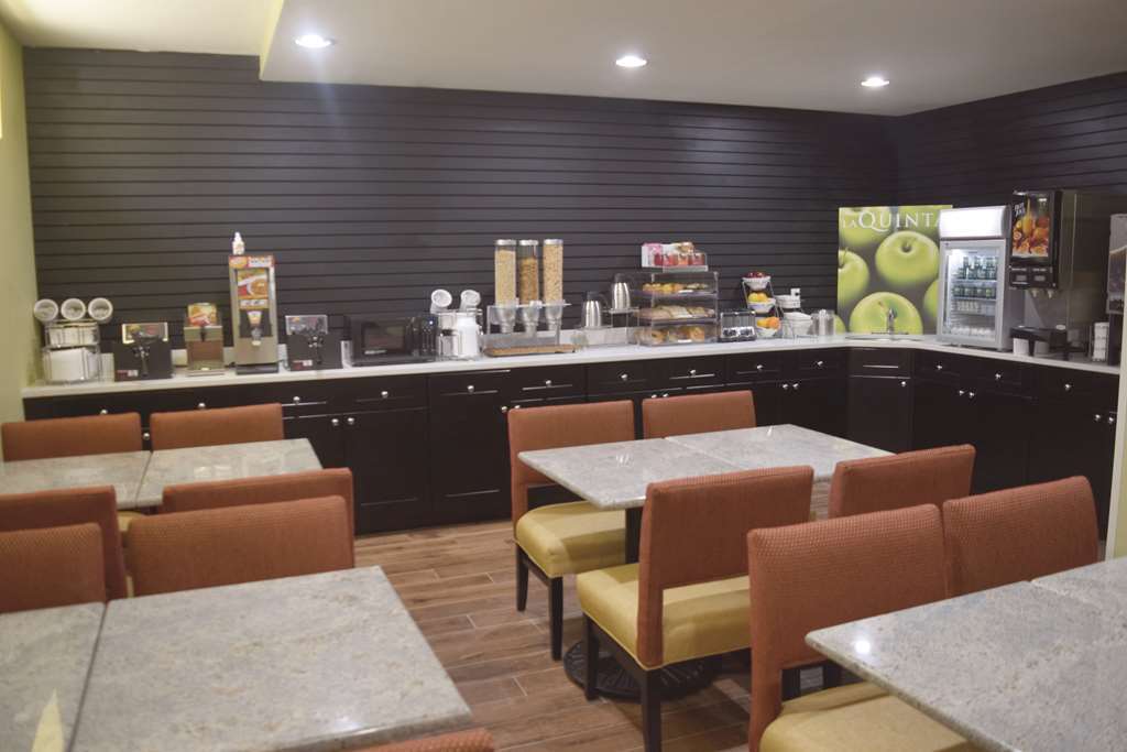 La Quinta By Wyndham Brooklyn Central Hotel