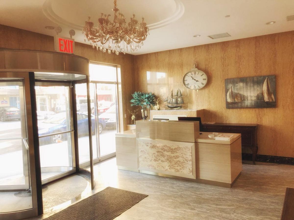 Mayflower Boutique Hotel