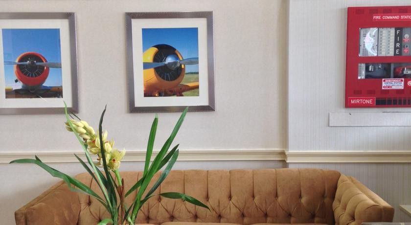 Best Western Jfk Airport Hotel 3*