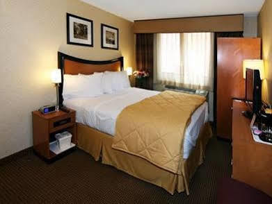 Redford Hotel