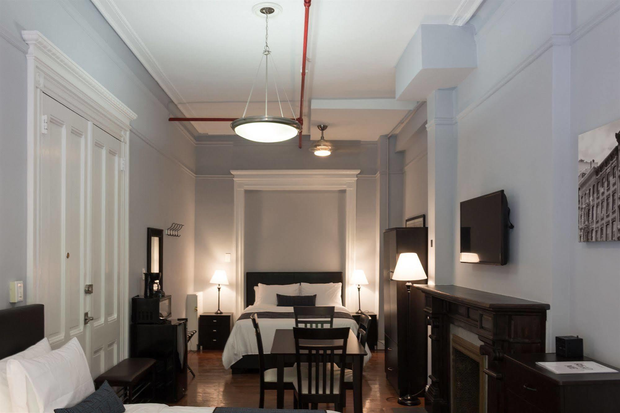 The Park North 3* New York