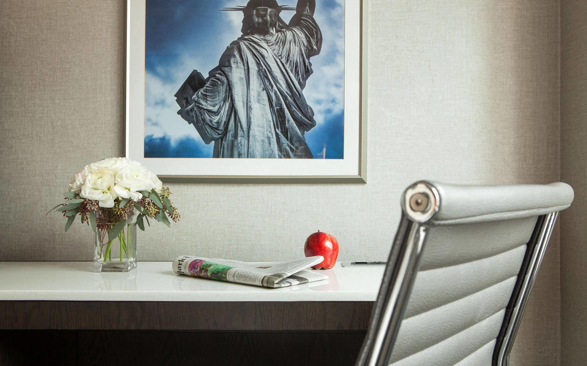 Park Central Hotel 4*