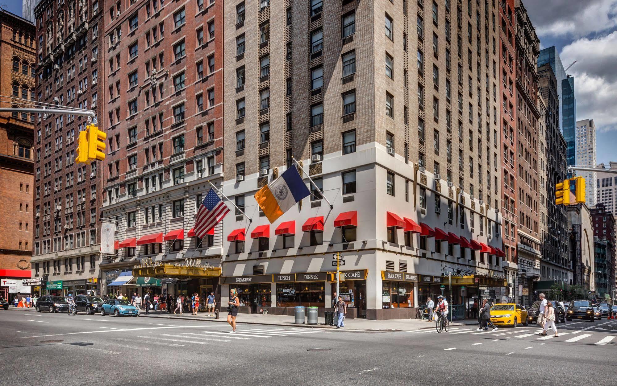 Hotel Wellington 3*