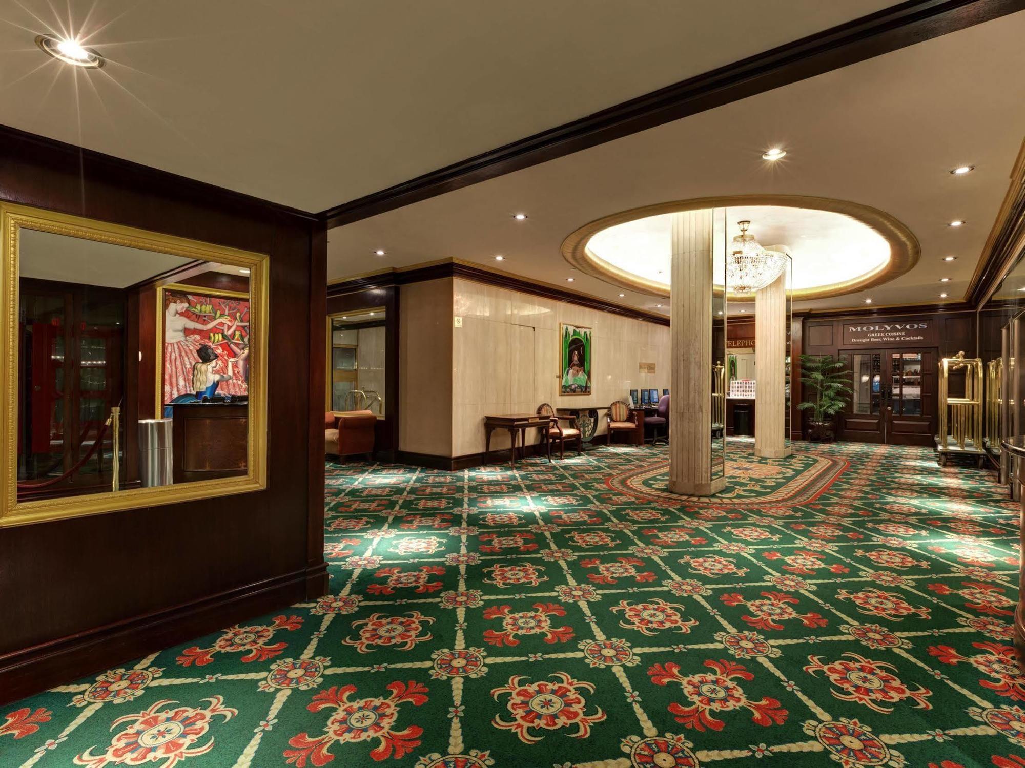 Hotel Wellington 3*