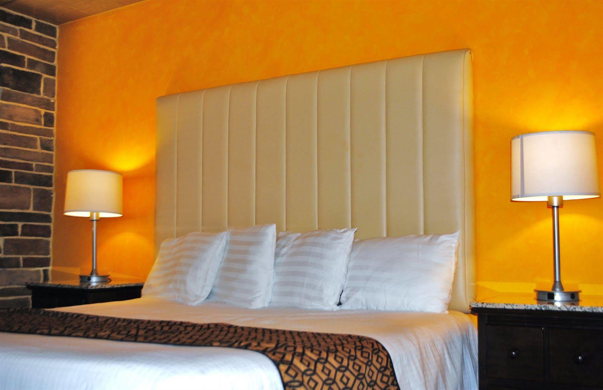 Surfside Three Motel New York