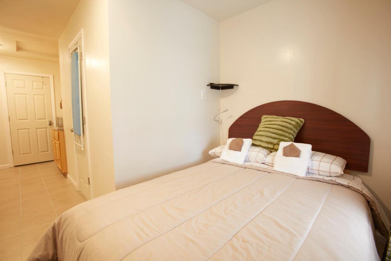 Apartment Studio&one Bedroom *