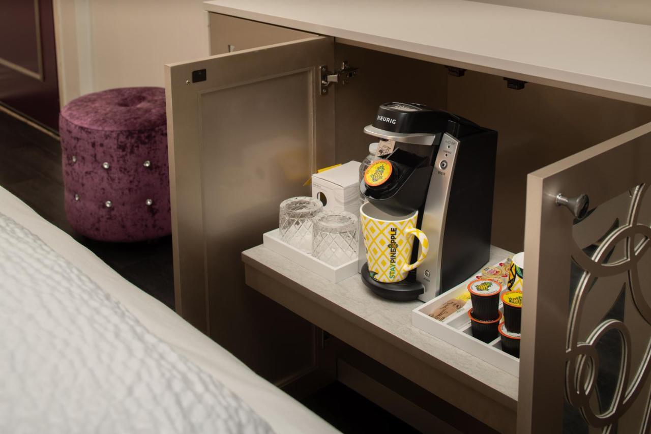 Hotel Staypineapple, An Artful Hotel, Midtown 4*