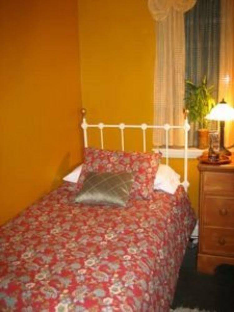 Guest house Bronx