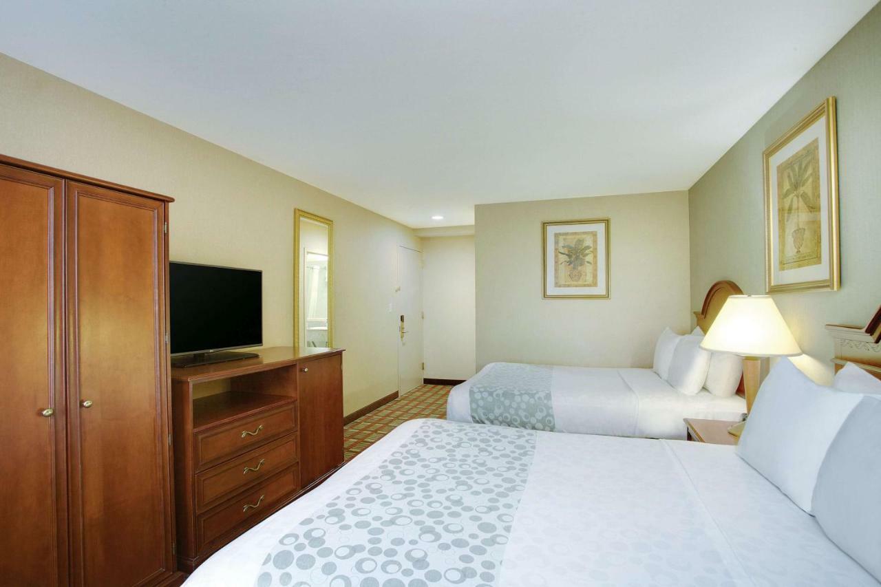 La Quinta By Wyndham Queens New York