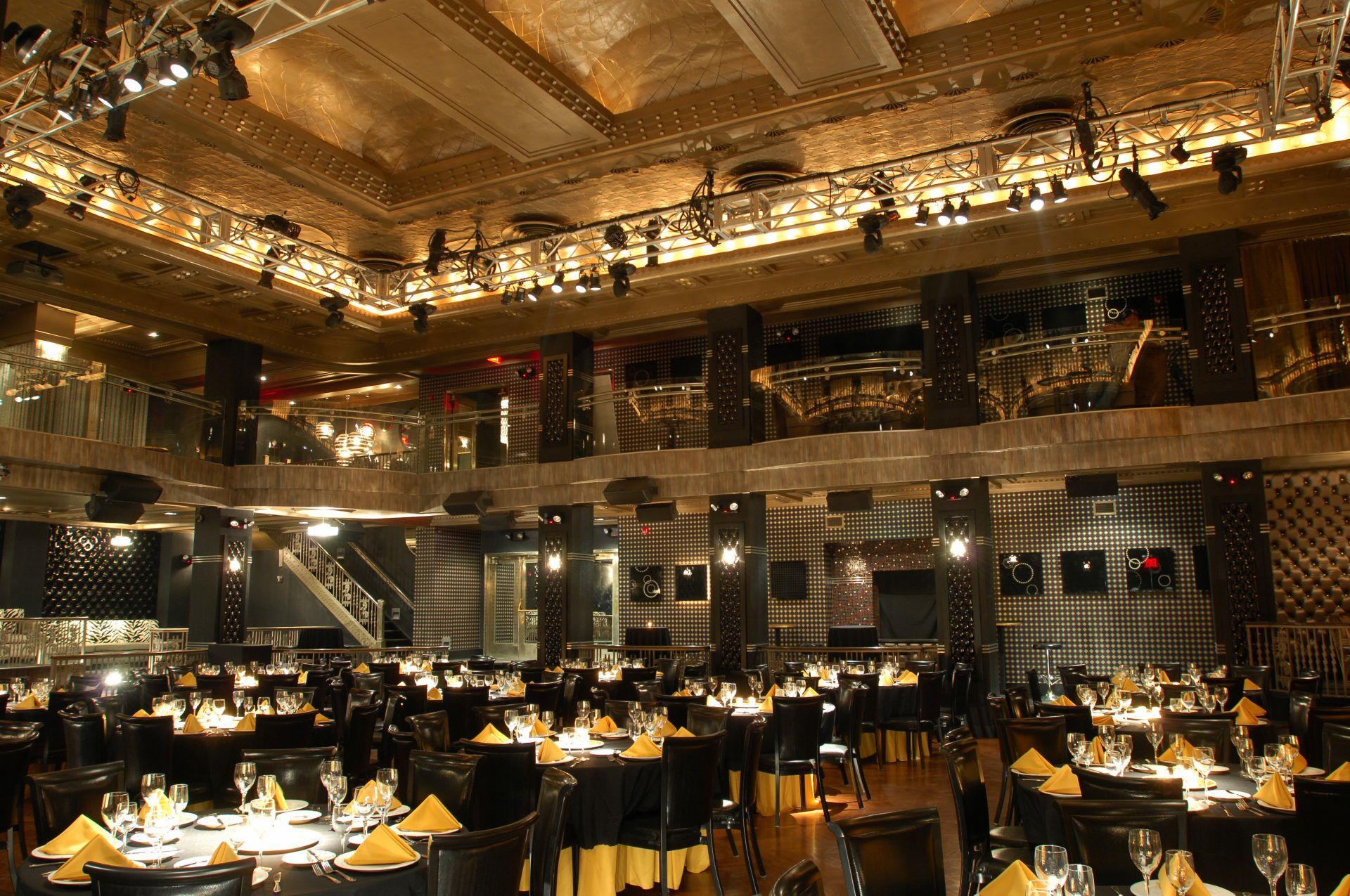 Edison Times Square Hotel 4*