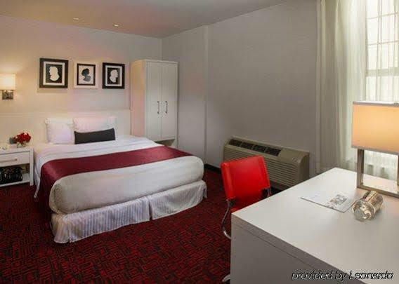The Moore New York