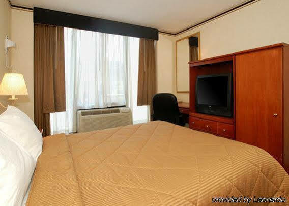 Hotel Red Lion & Long Island City 3*