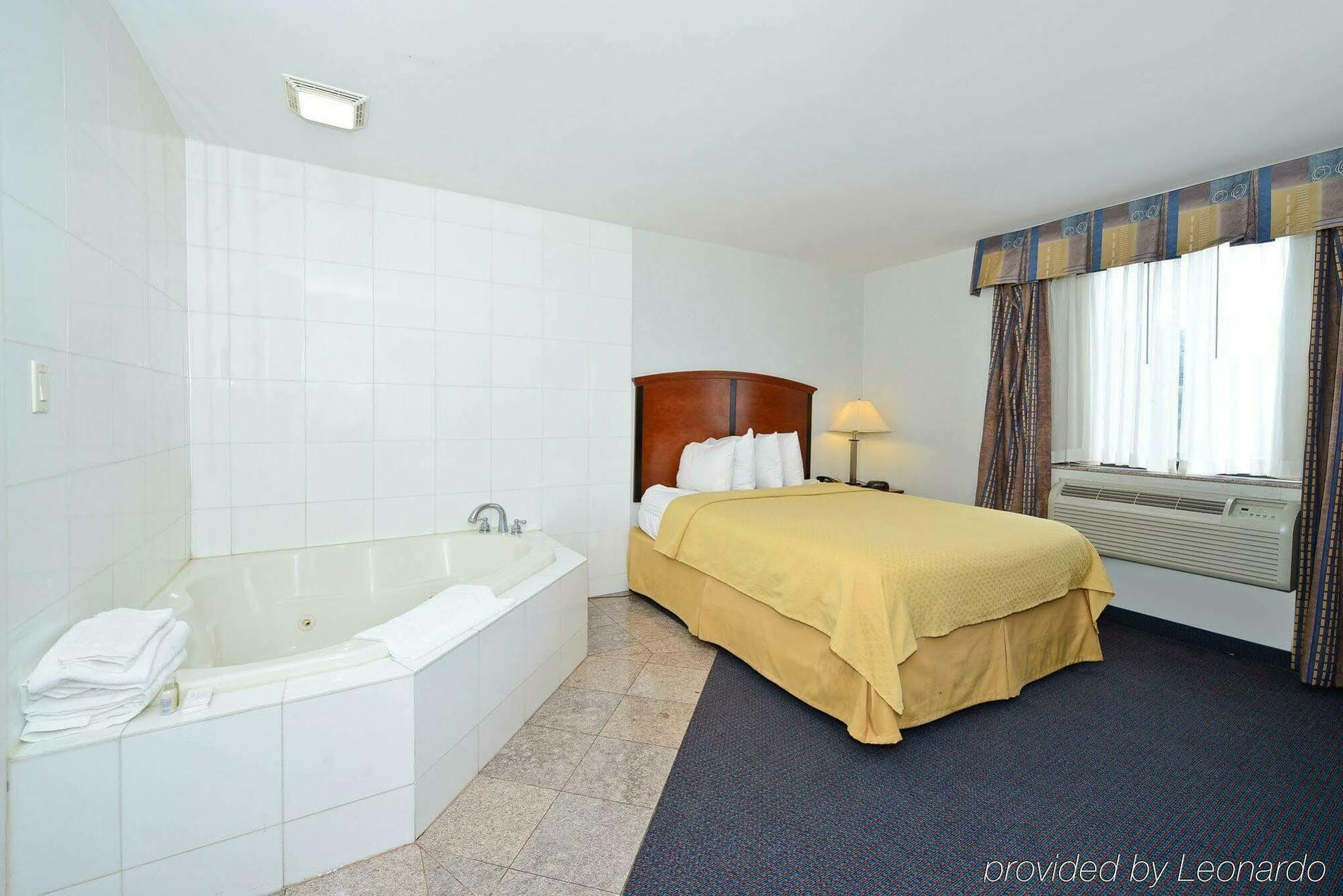 Lexington 2*