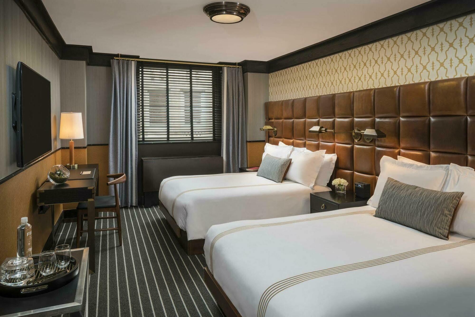 Gild Hall, A Thompson Hotel, By Hyatt Hotel