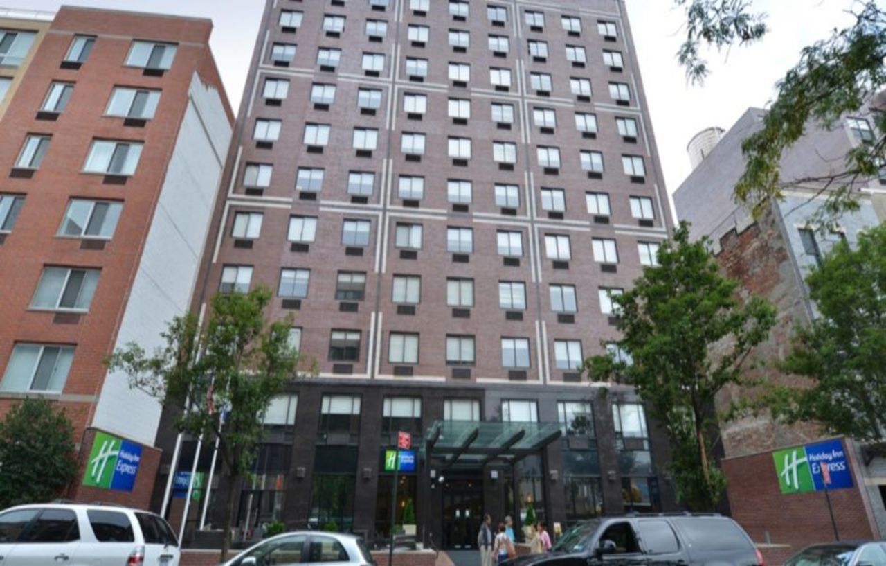 Holiday Express Manhattan Midtown West By Ihg Hotel 3*