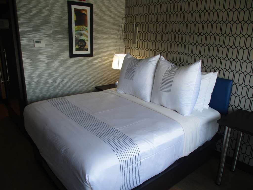 Glō Western Brooklyn Nyc 3*