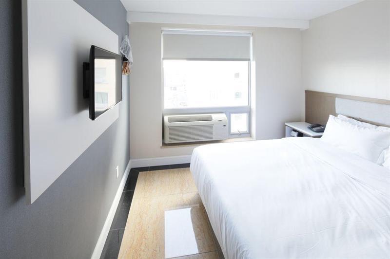 Mayflower Boutique Hotel
