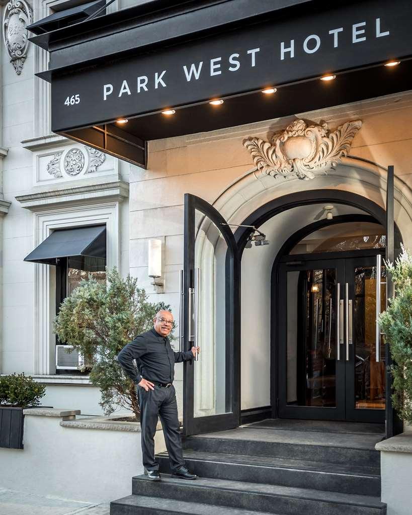 Hotel Park West