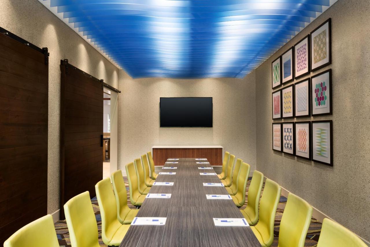 Express Brooklyn - Kings Hwy, An Ihg Hotel 3*
