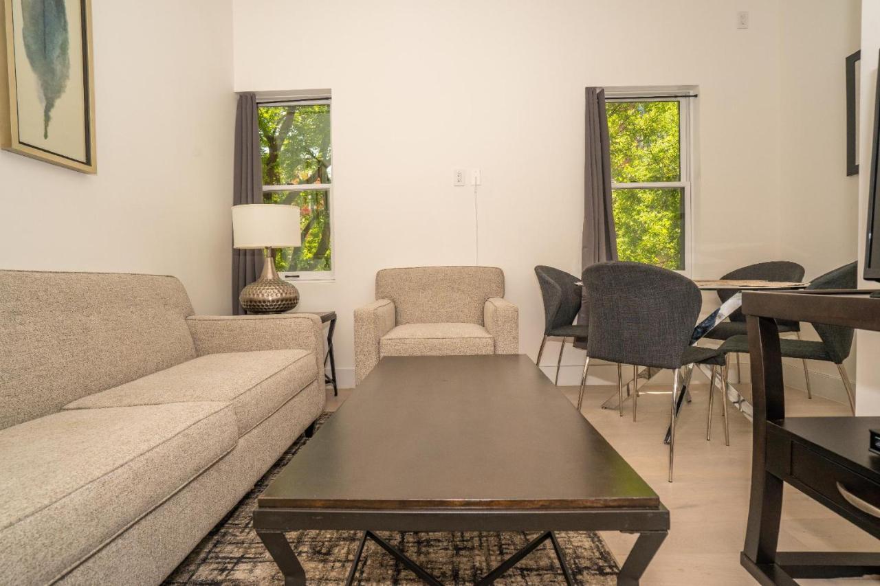 West Village Cozy 30 Day Apartment