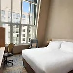 Hilton Garden Inn New York Times Square South