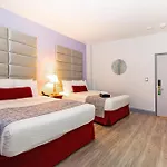 Hotel St.James