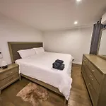 Modern 2 Bedroom Retreat In Downtown Manhattan