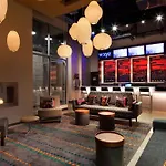 Aloft Long Island City-Manhattan View