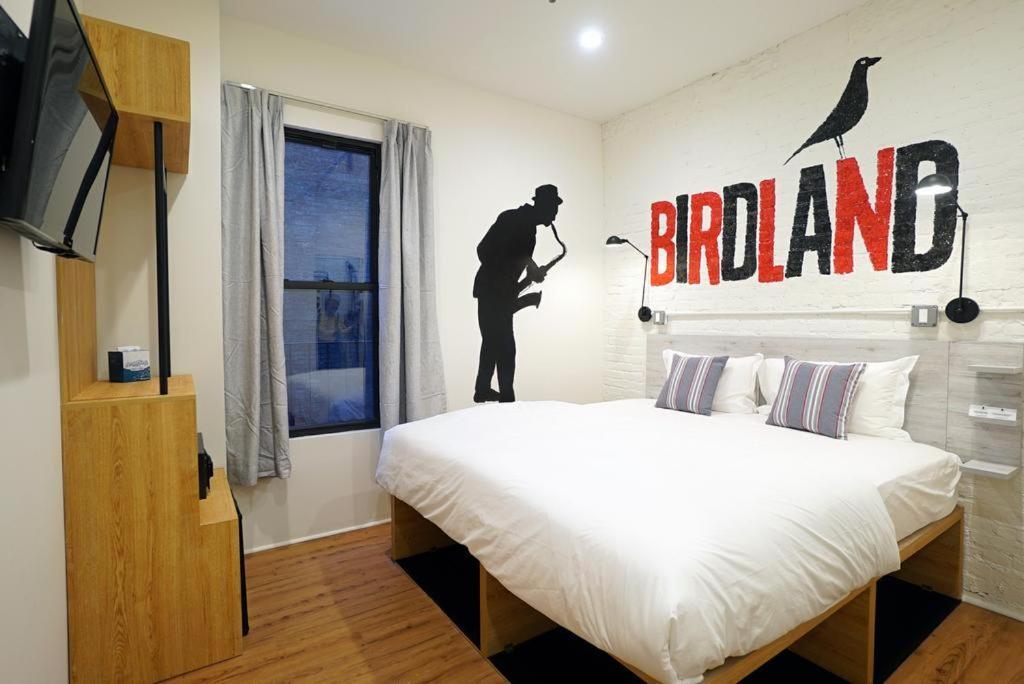 Behome By Luxurban Hotel 3*