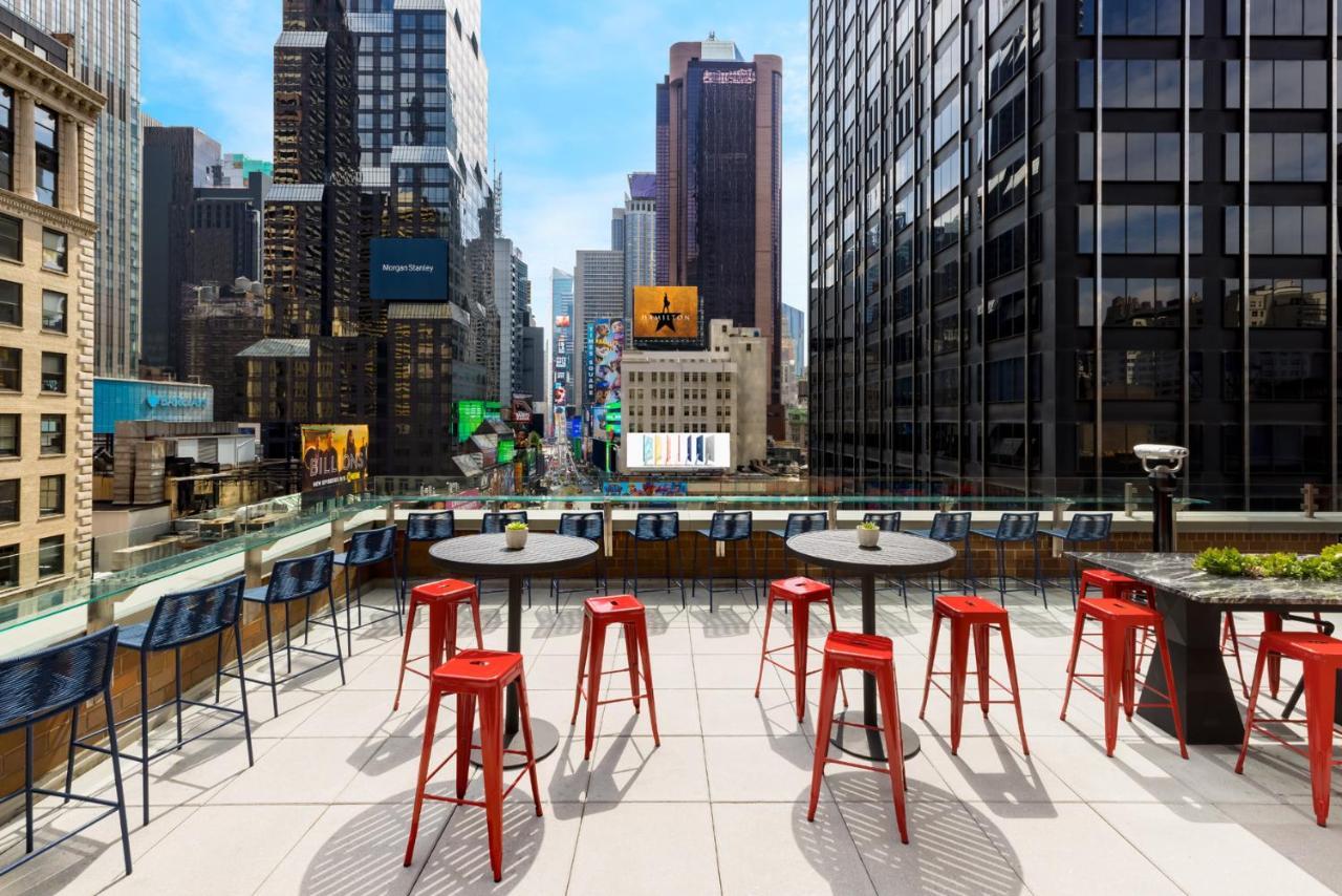 M Social Times Square 4*