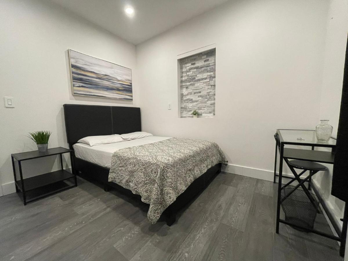 Nyc Manhattan Bedroom * New York