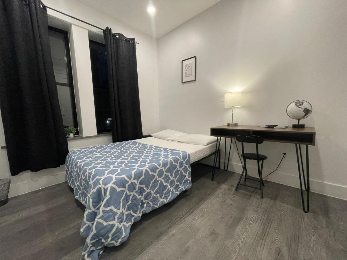 Nyc Manhattan Bedroom *