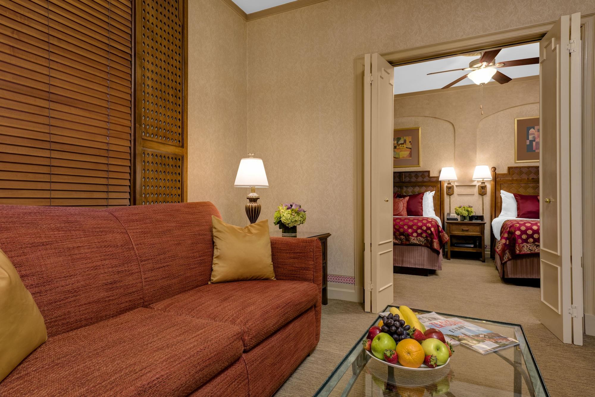 Hotel Casablanca By Library Collection 4*