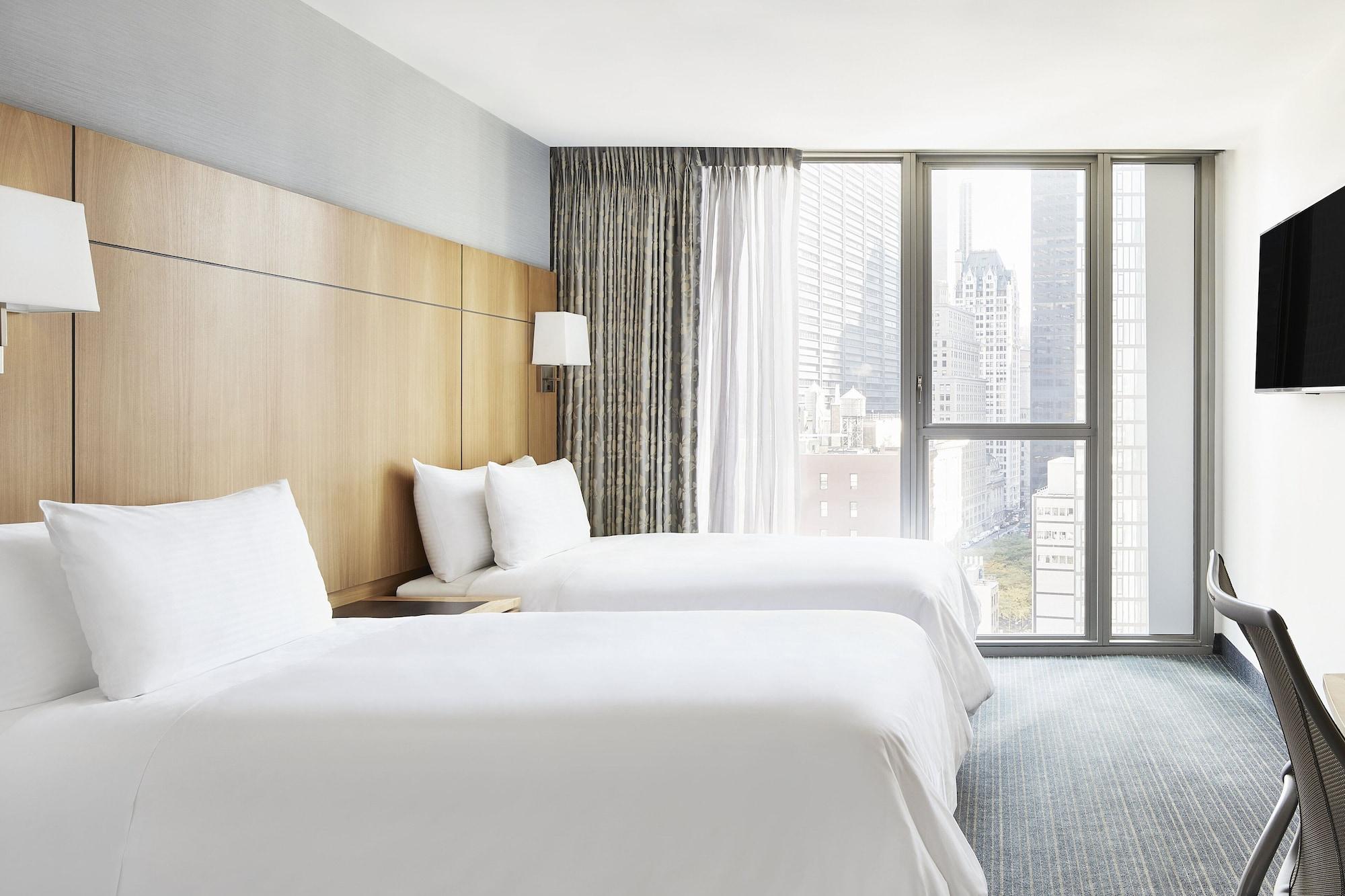 Hotel Club Quarters World Trade Center, 4*